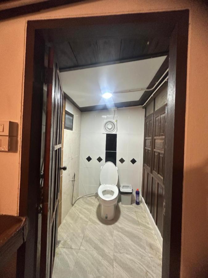 ม่วนใจ๋ปันสุข โฮมสเตย์แอนคาเฟ่ Muanjai Punsuk Homestay And Cafe Чом Тхонг Экстерьер фото