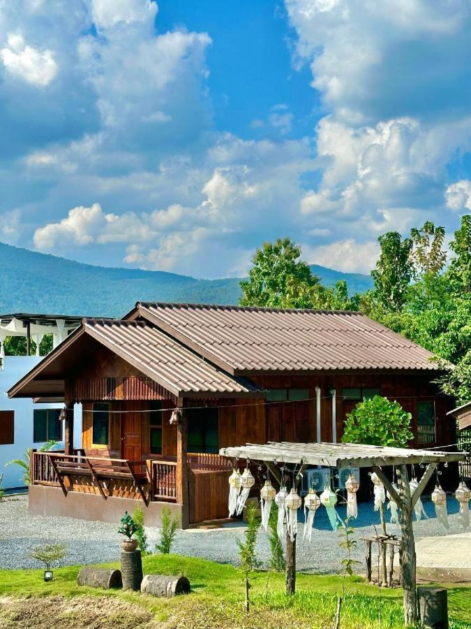 ม่วนใจ๋ปันสุข โฮมสเตย์แอนคาเฟ่ Muanjai Punsuk Homestay And Cafe Чом Тхонг Экстерьер фото
